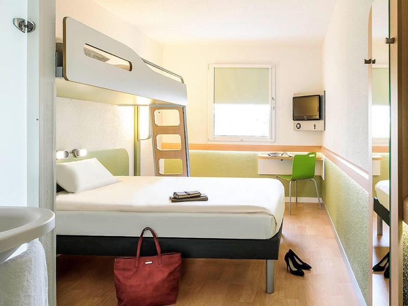 Ibis Budget Lille Ronchin - Stade Pierre Mauroy Bagian luar foto