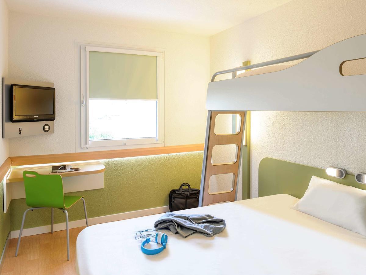 Ibis Budget Lille Ronchin - Stade Pierre Mauroy Bagian luar foto